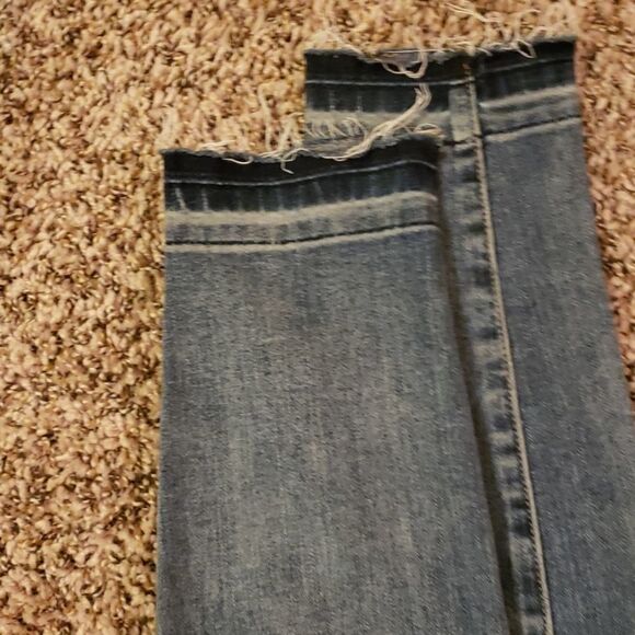 Bdg   - Picture 5 of 7